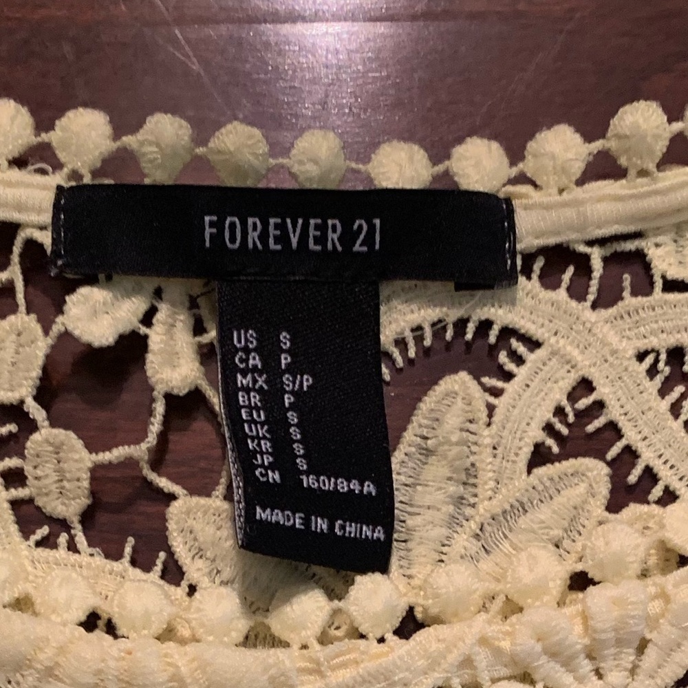 FOREVER 21 lace top - Picture 3 of 3